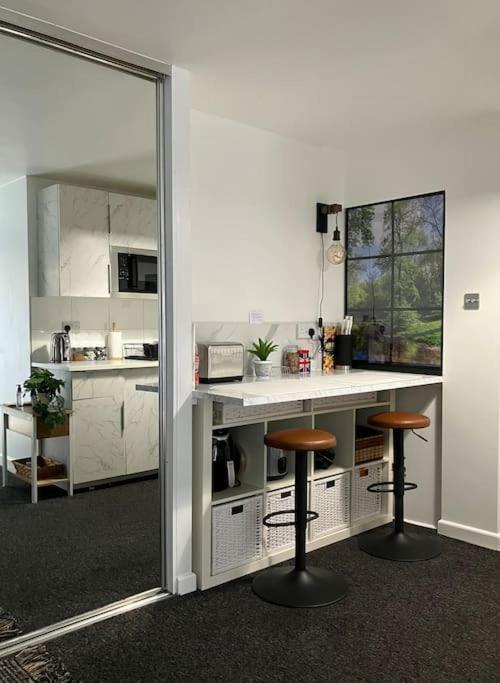 The Studio In The Annex Apartment Potters Bar Ngoại thất bức ảnh